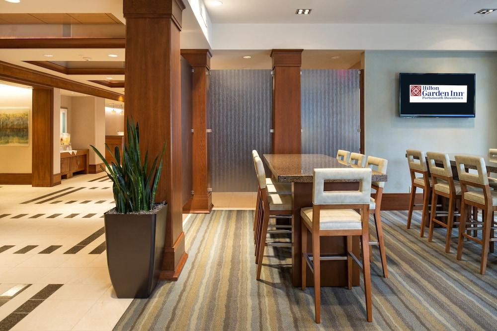 Hilton Garden Inn Portsmouth Downtown Экстерьер фото