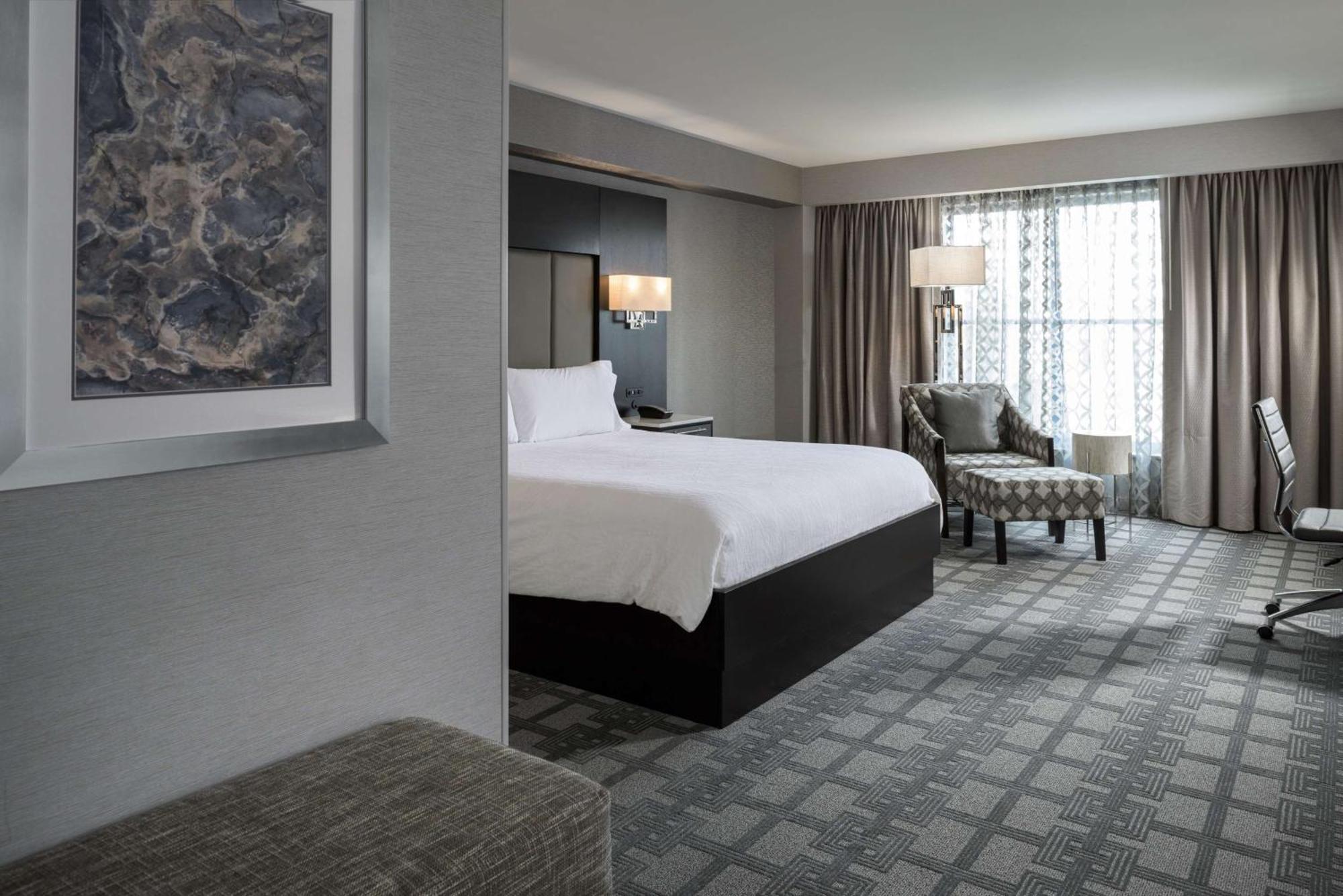 Hilton Garden Inn Portsmouth Downtown Экстерьер фото