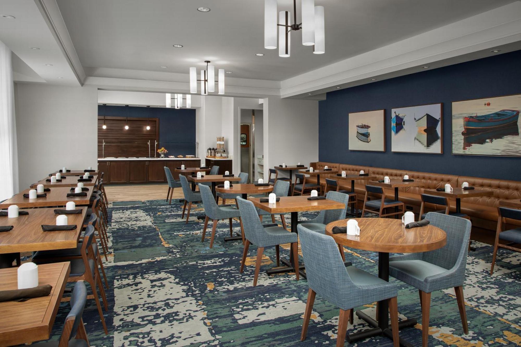 Hilton Garden Inn Portsmouth Downtown Экстерьер фото